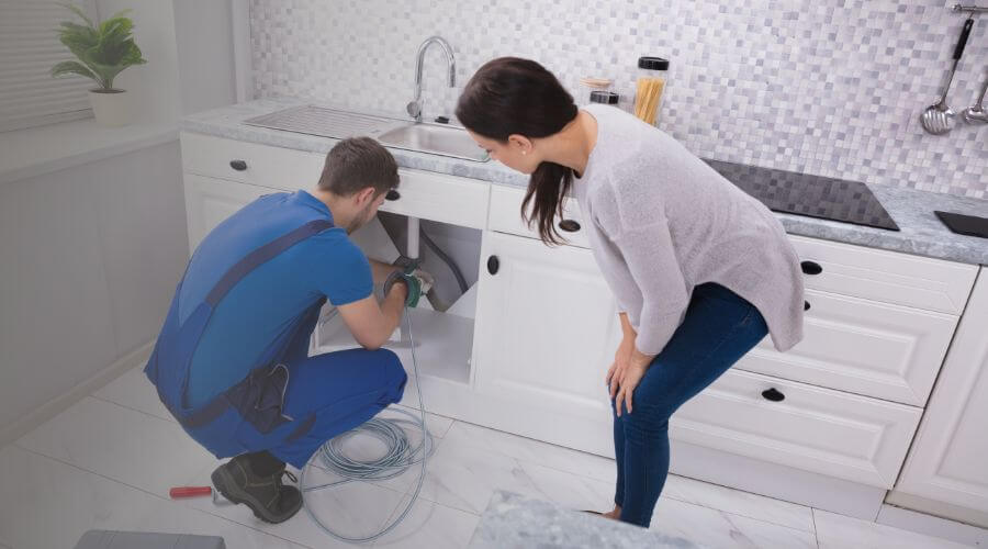 Professional sink repair in Leesburg, OH